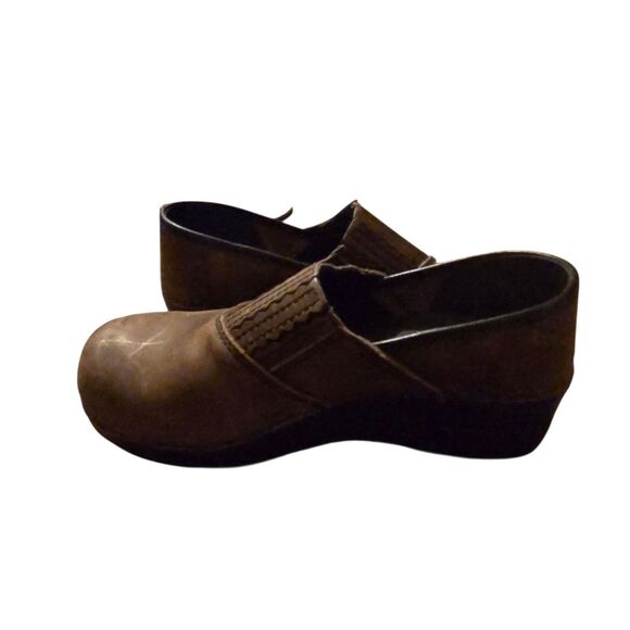 Sanita Clogs Brown Leather Women Size 38 US 7 Work Distressed Danish - Picture 6 of 9